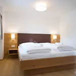 Apartment View Julia By We Rent