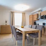 View Julia By We Rent Zell am See