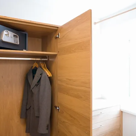 View Julia By We Rent Апартаменты *