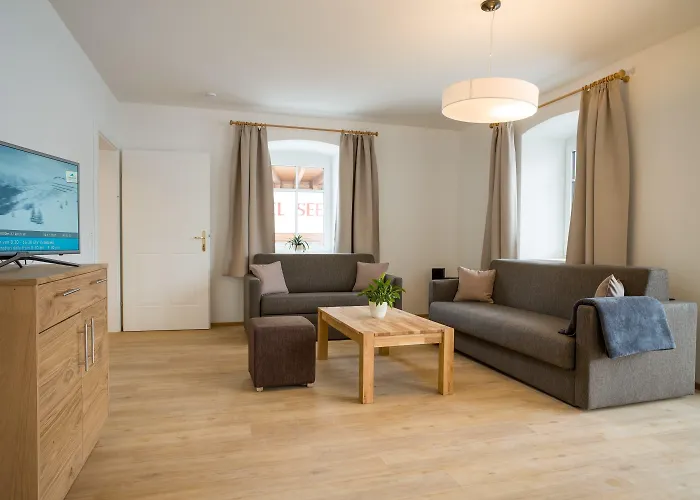 View Julia By We Rent *